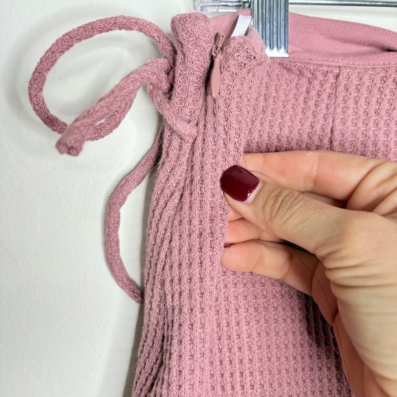 Sabo Emilee Wrap Mini Skirt Mauve Waffle Knit Size Large - Picture 7 of 8